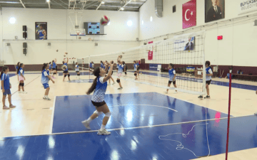 İzmir voleybol