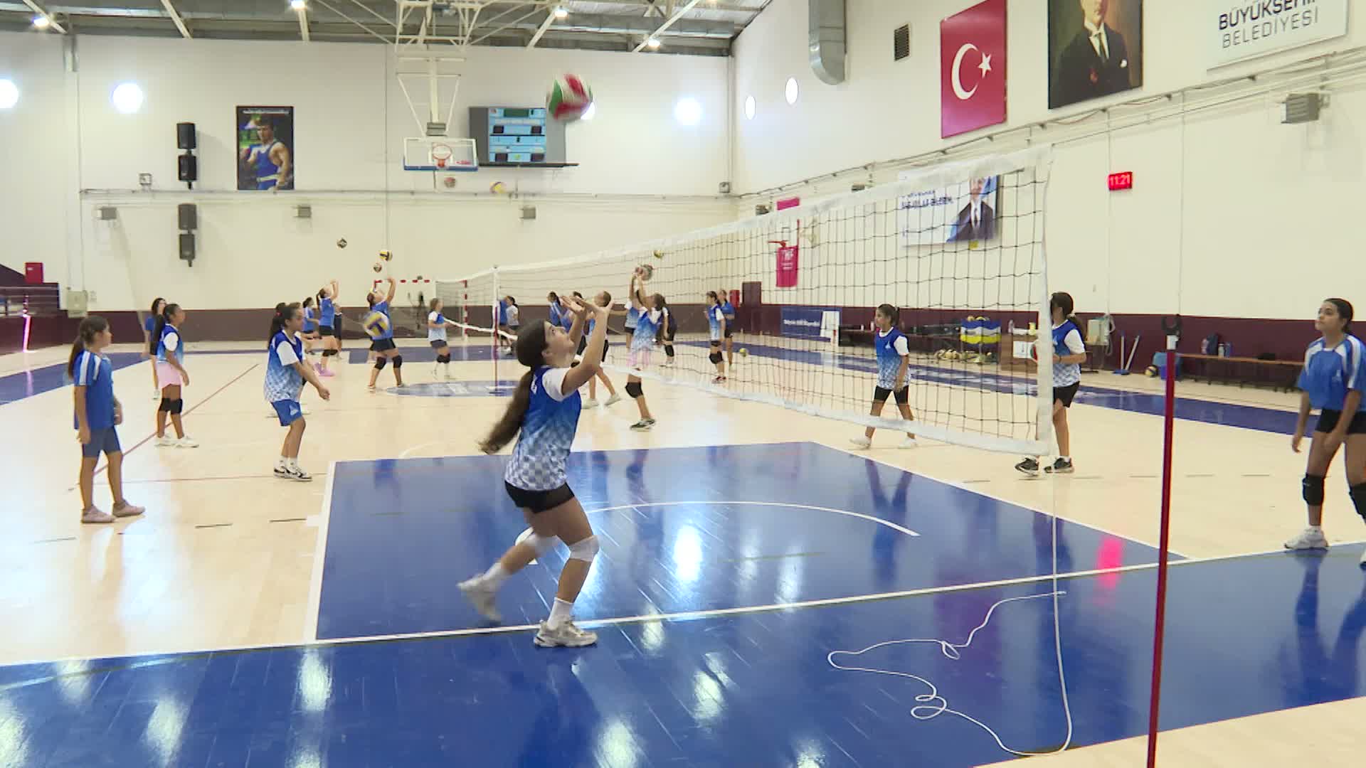 İzmir voleybol
