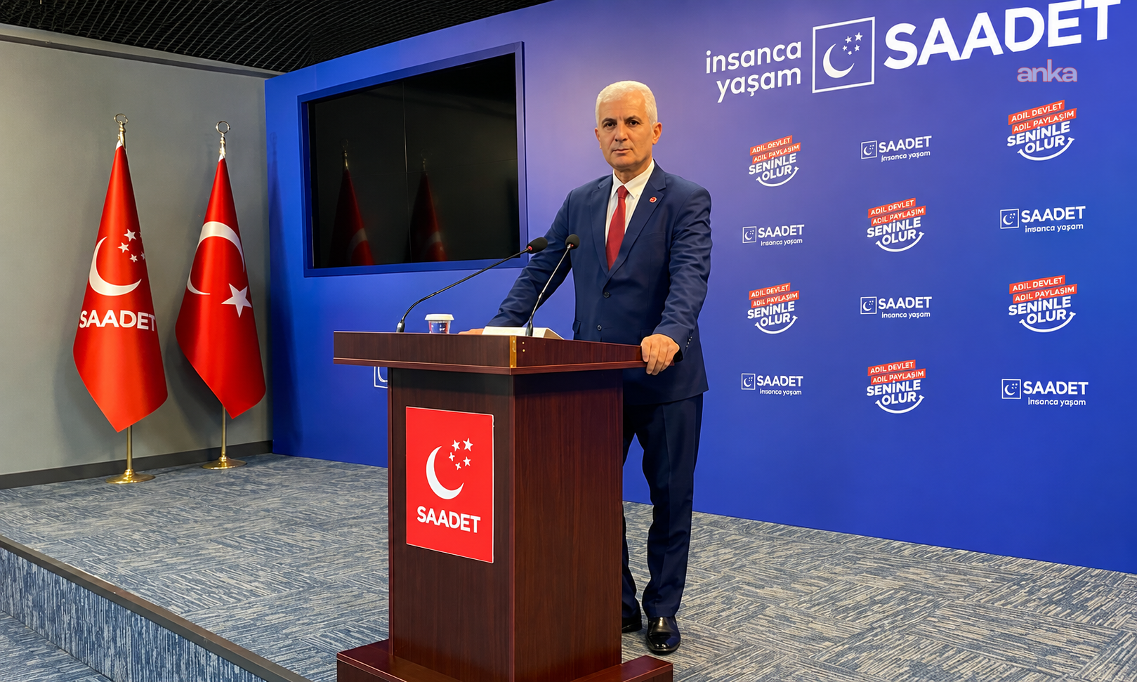 Saadet Partisi İstifa