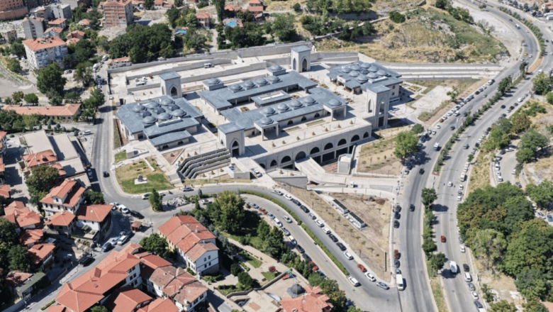 Kapalı Dolmuş