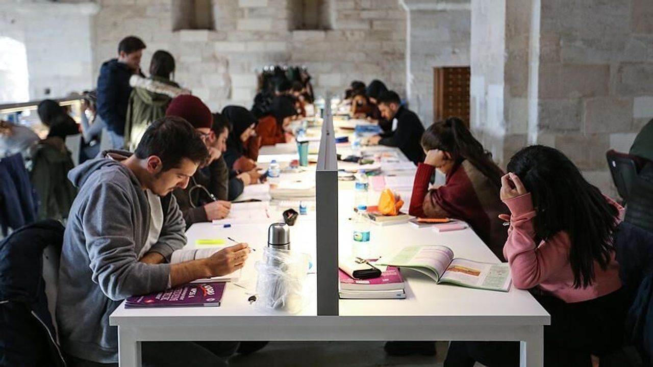 Devlet üniversiteleri doluluk