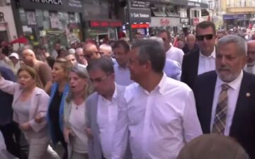 YENİ Parti